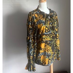 Baroque Chain Print Poet Sleeve Tie-Neck Blouse | SHEIN XL